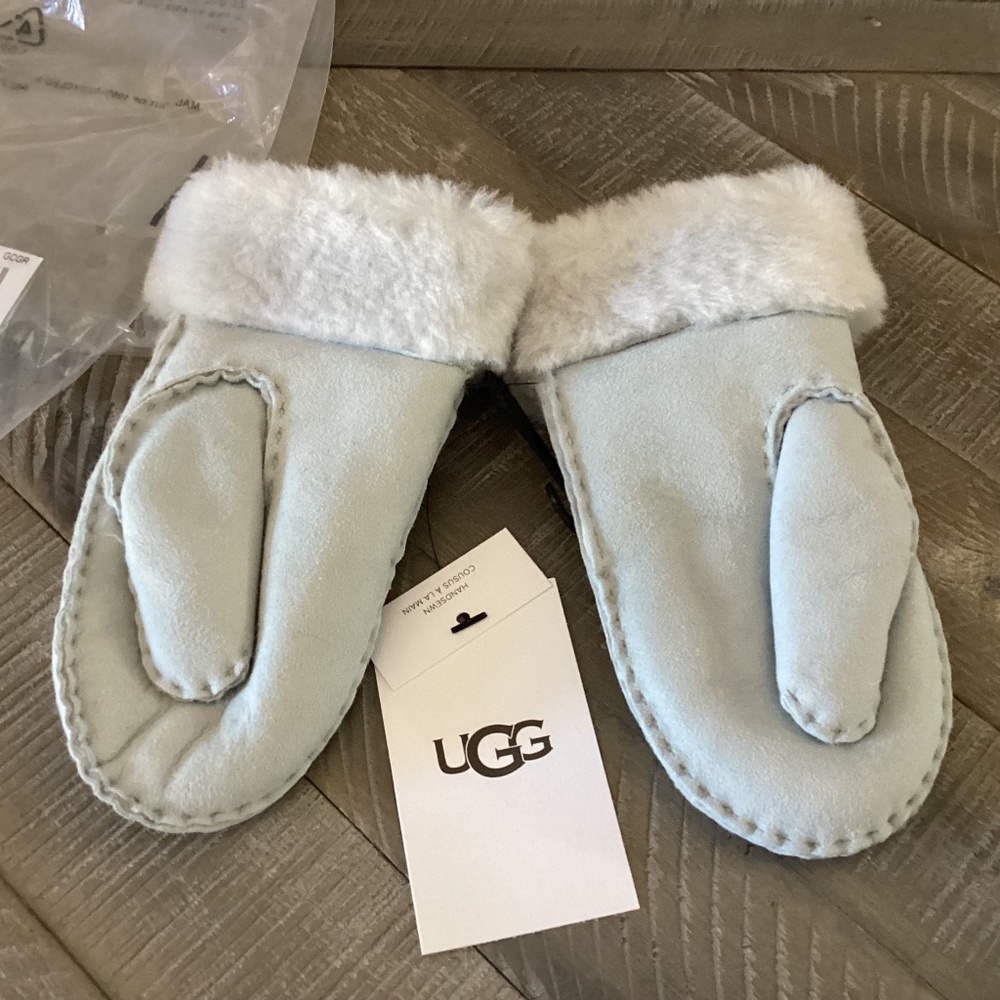 UGG® UGG Genuine Shearling Lined Mittens (Girls) 2-4 YR